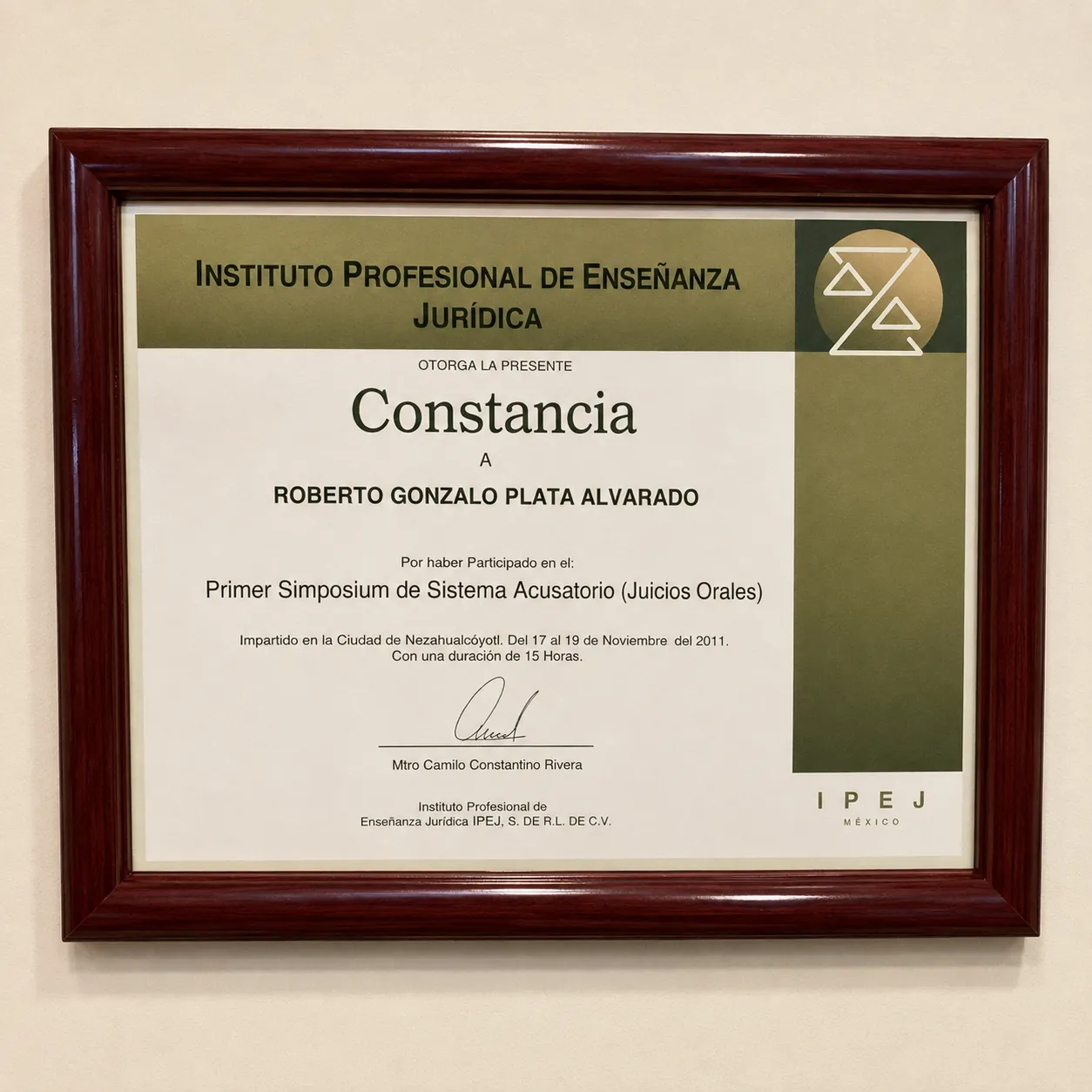 Constancia del Primer Simposium de Sistema Acusatorio y juicios orales celebrado en Nezahualcóyotl, 2011.